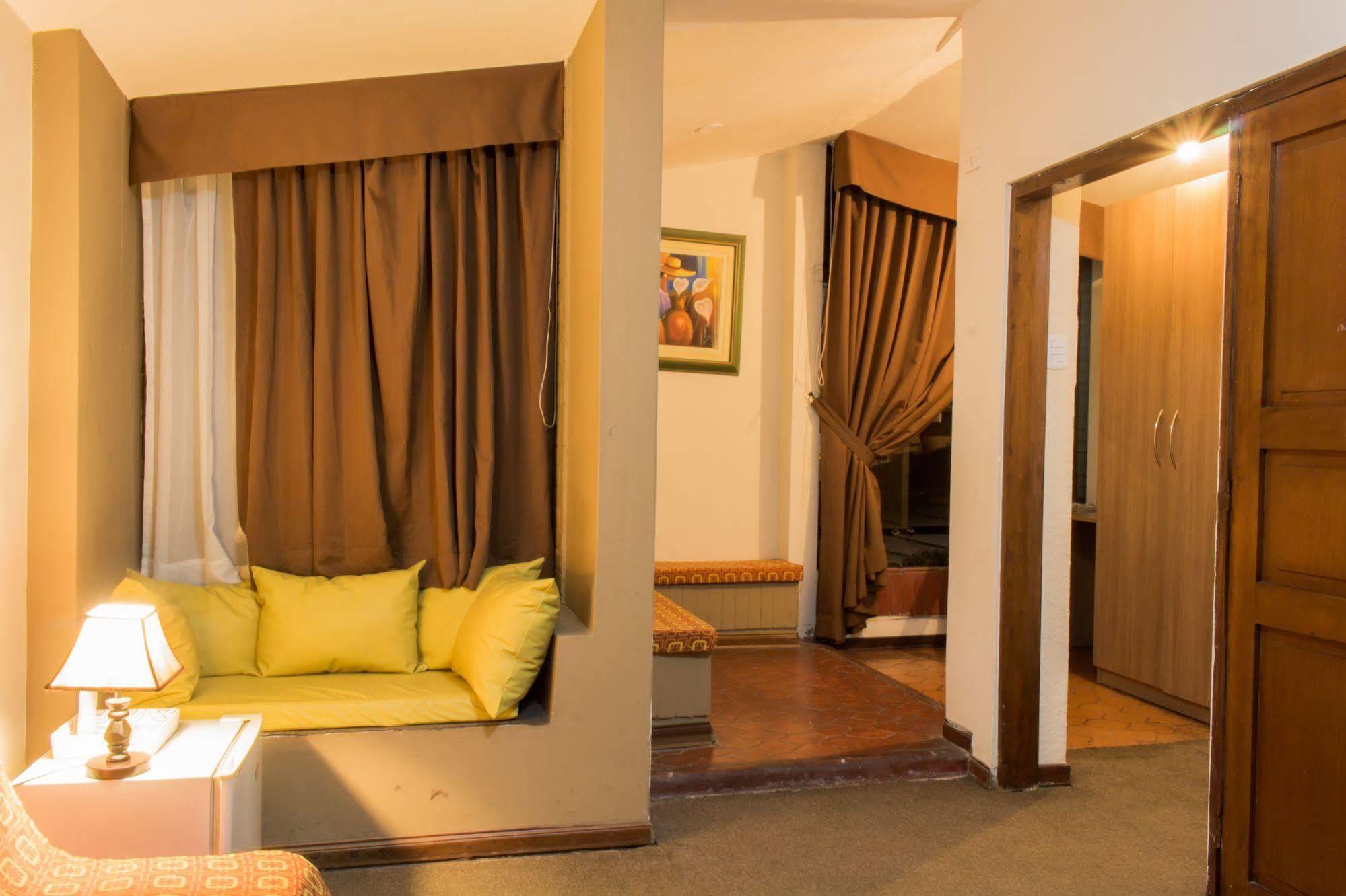 Encalada Hotel Country Trujillo מראה חיצוני תמונה